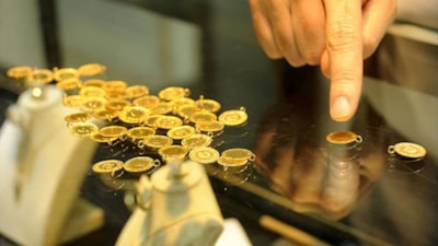 Kapalıçarşı'da altında ani yükseliş sonrası satışlar kısa süre durdu