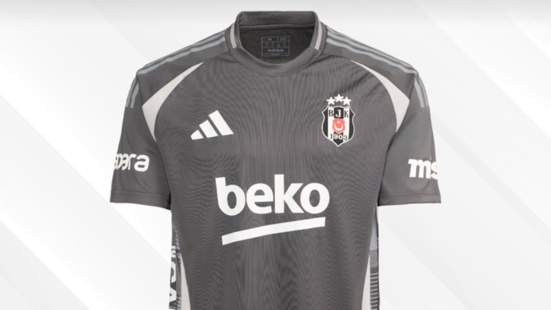 Beşiktaş yeni formasını tanıttı