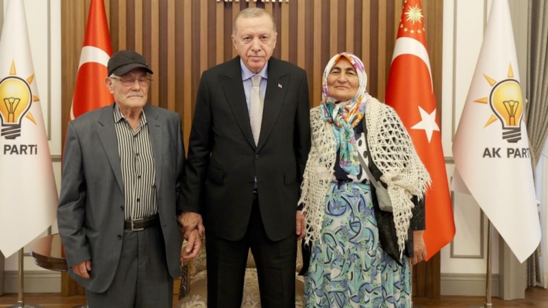 Cumhurbaşkanı Erdoğan, şehit astsubay üstçavuş Ahmet Ünver’in ailesini kabul etti