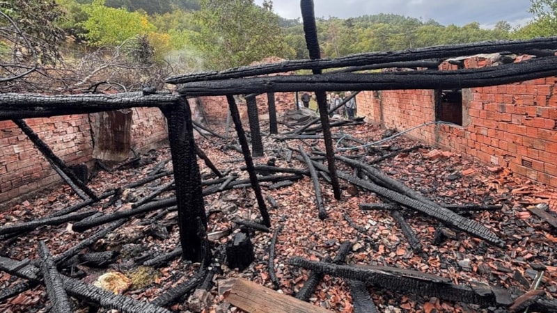 Çorum’da yanan ahırdaki 30 küçükbaş hayvan telef oldu