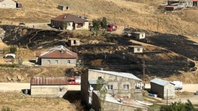 Hakkari'de çıkan iki farklı yangında son durum
