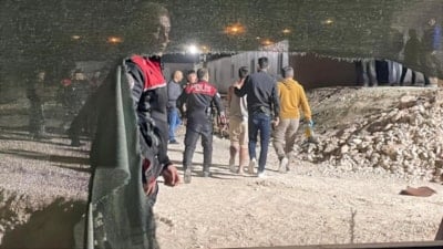 Karaman'da hastane şantiyesinde bıçaklı kavga: 1'i ağır 4 yaralı