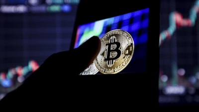 Kripto piyasasında son durum: Bitcoin, Ethereum, altcoinler düştü