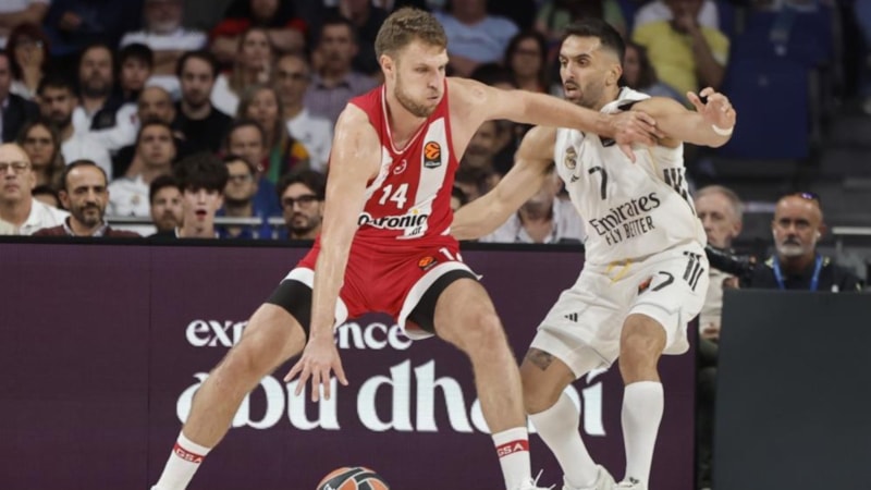 Euroleague'de 3. haftanın MVP'si Sasha Vezenkov oldu