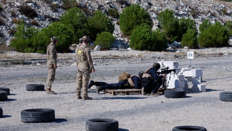 İzmir'de Jandarma Komando Atış Okulu açıldı