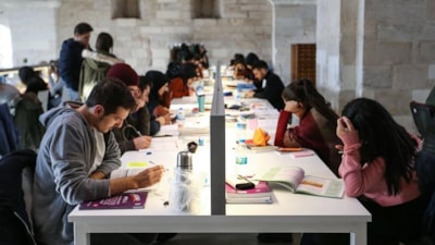 MEB, öğrencileri bağımlılıktan korumak için 'psikoeğitim programları' hazırladı