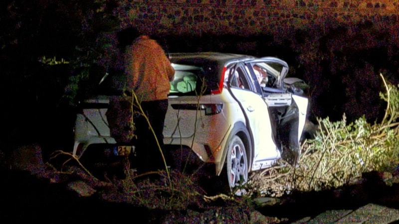 Diyarbakır'da polisten kaçan cip faciaya davetiye çıkardı: 7 yaralı