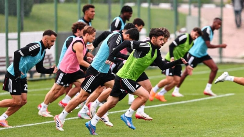 Beşiktaş kondisyon ve taktik çalıştı