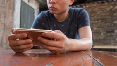 Avustralya'da 16 yaş altına sosyal medya yasağı getiren düzenleme