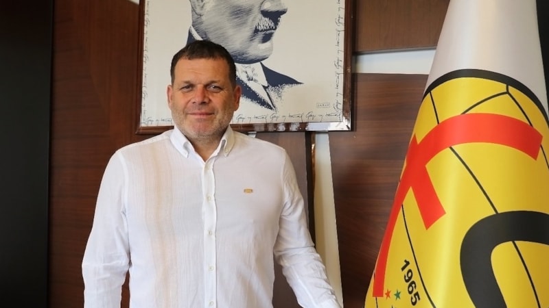 Eskişehirspor'un yeni teknik direktörü Hakan Şapçı oldu
