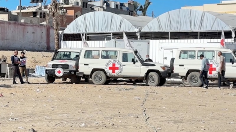 İsrail: 4 İsrailli esirin cesedi Kızılhaç'tan teslim alındı