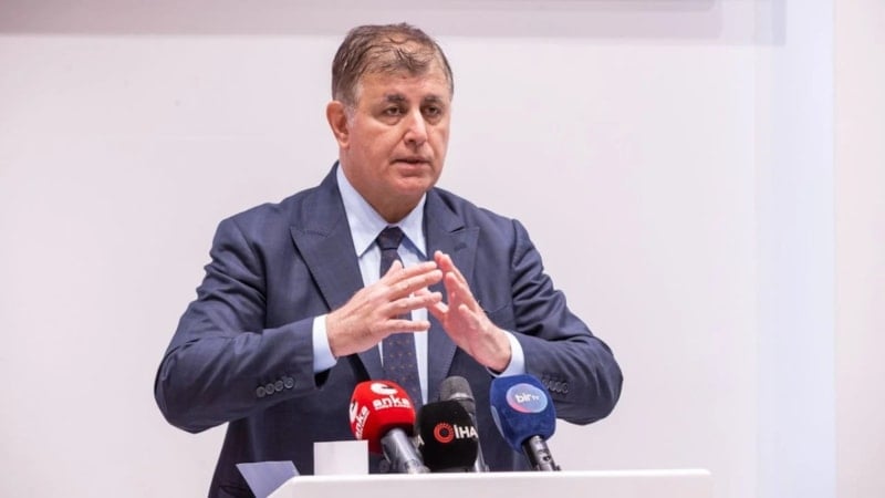 İzmir'deki kentsel dönüşüm hak sahiplerinden Cemil Tugay'a tepki