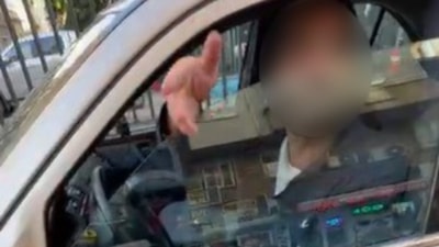 Adana'da aracıyla ters yönden girdi: Söyledikleri pes dedirtti