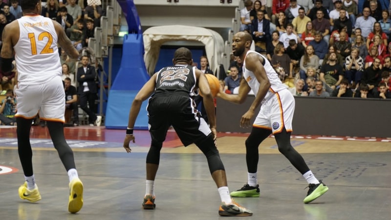 Galatasaray nefes kesen maçta Trieste'yi mağlup etti