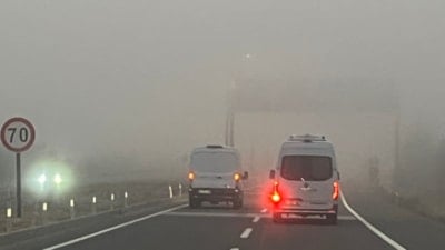 Kütahya'da sis etkili oldu