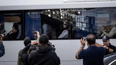 Ünlülere uyuşturucu operasyonu: 8 isimde uyuşturucu tespit edildi