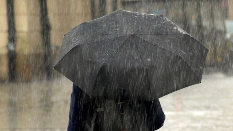 Türkiye hafta sonunu yağışlı geçirecek: Sıcaklık mevsim normallerinde