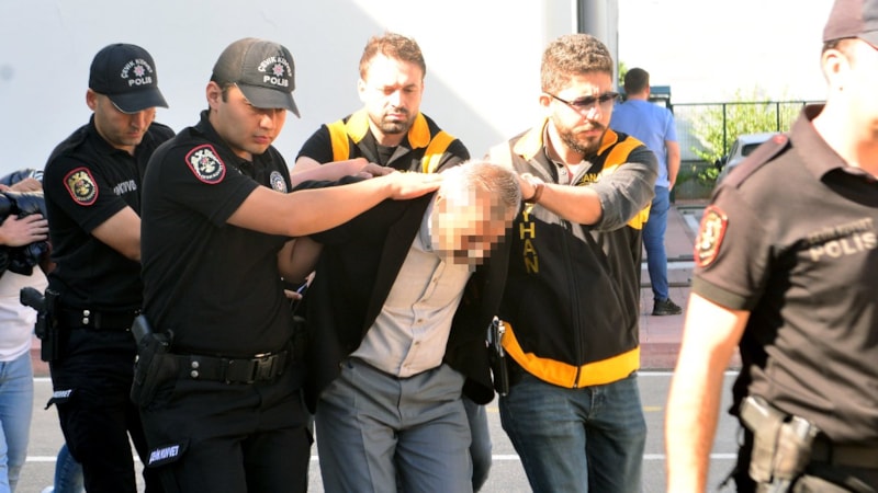 Adana'da 50 milyon lira haraç isteyip iş yerini kurşunlayan 6 şüpheli tutuklandı