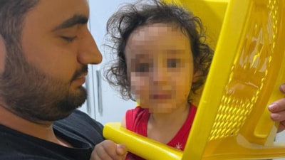 Batman’da küçük çocuğun kafası sandalyeye sıkıştı