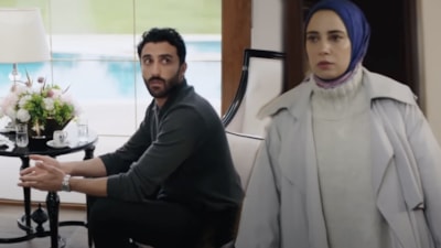 Kızılcık Şerbeti 110. bölüm fragmanı: Firaz'ın Demet'i gözünü kararttı 
