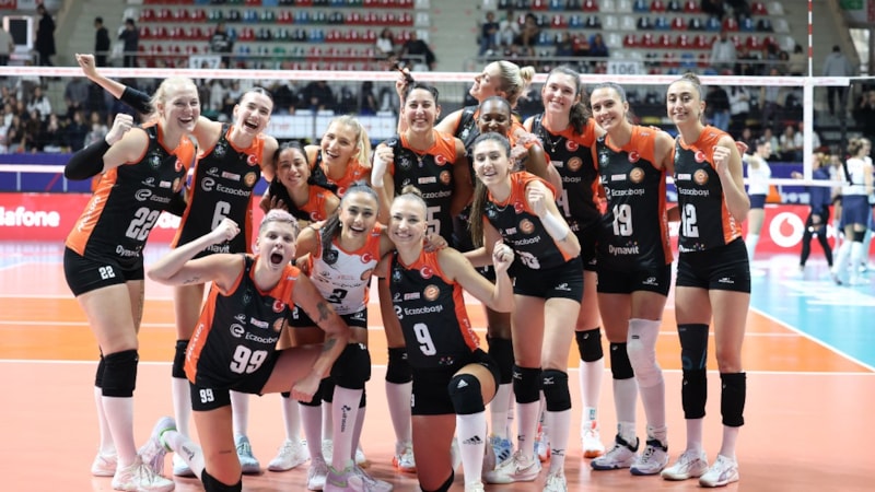 Eczacıbaşı, İlbank'a set vermedi