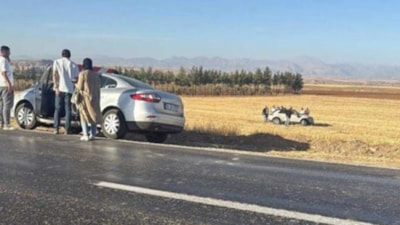 Siirt'te takla atan araçta anne ile kızı yaralandı