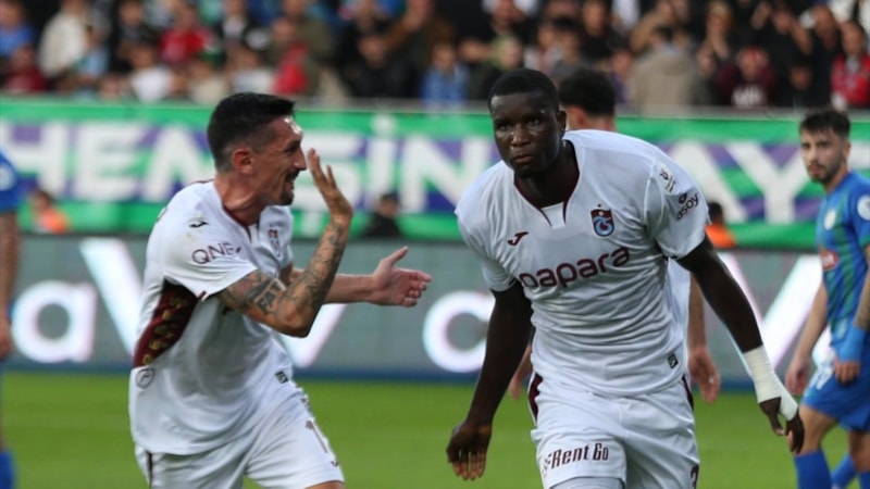 Karadeniz derbisinde Trabzonspor, Rizespor'u yendi