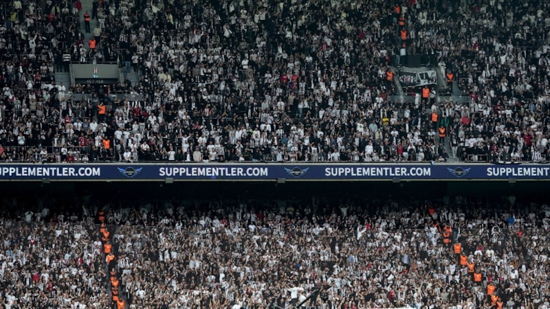 Dolmabahçe’de Jonas Svensson, David Jurasek ve Mert Günok'a tepki