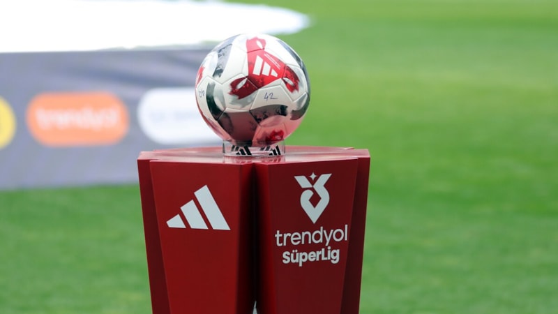 Galatasaray - Bodo/Glimt maçının yapılacağı saatte iki Süper Lig müsabakası da oynanacak