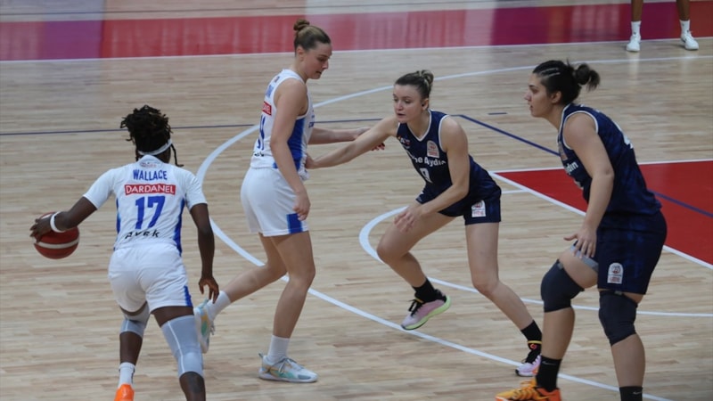 Nesibe Aydın'dan Dardanel Çanakkale Belediyespor'a 17 sayılık fark!