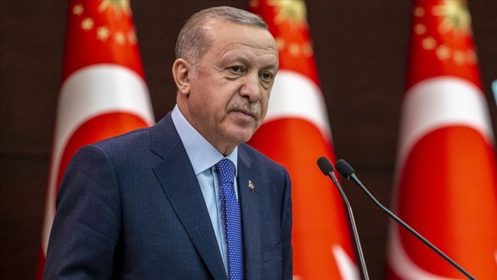 Cumhurbaşkanı Erdoğan, KKTC'de seçimleri kazanan Tufan Erhüman'ı tebrik etti