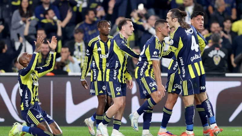 Fenerbahçe, Fatih Karagümrük'ü art arda 5. kez mağlup etti