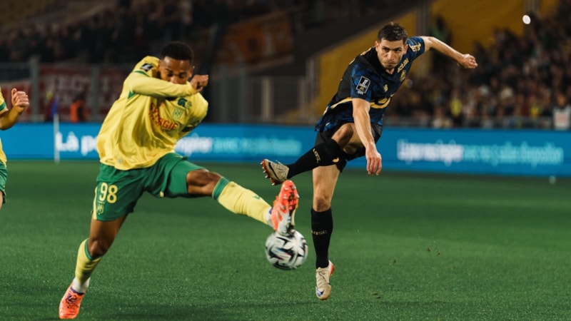 Lille deplasmanda Nantes'ı devirdi