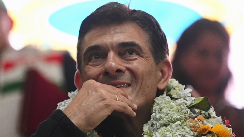 Bolivya'da başkanlık seçimini Rodrigo Paz kazandı