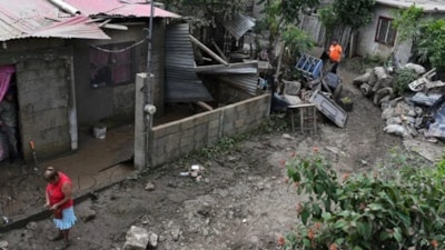 Meksika'da sel felaketi: Can kaybı sayısı 76'ya yükseldi