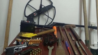 Bolu'da jandarma define avcılarını suçüstü yakaladı