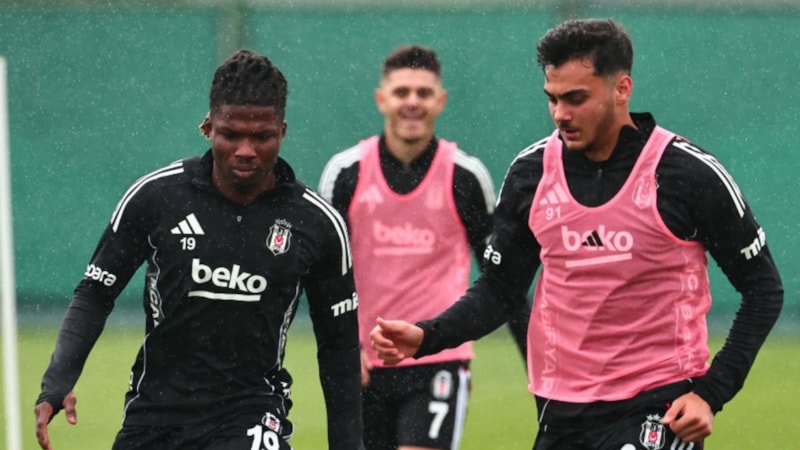 Beşiktaş'ta Demir Ege ve Toure müjdesi