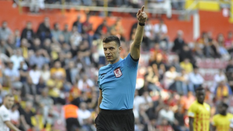 Konyaspor - Beşiktaş maçının VAR hakemi Ümit Öztürk oldu