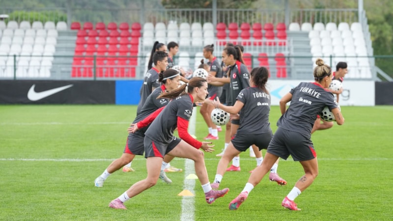 A Milli Kadın Futbol Takımı, Kosova maçının İstanbul'daki hazırlıklarını tamamladı