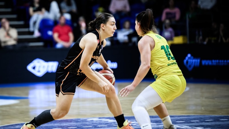 Galatasaray, Sopron Basket'i farklı geçti