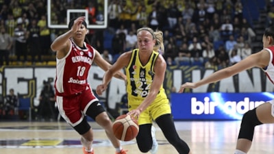 Fenerbahçe'den Olympiakos'a 21 sayı fark