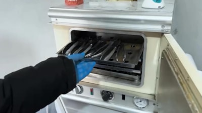 Iğdır'da sahte diş kliniğine operasyon: 21,4 bin dolar ve 65,9 bin lira ele geçirildi