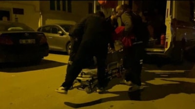 Burdur'da evlerindeki asma tavan üzerlerine çöktü: Deprem oluyor sandılar