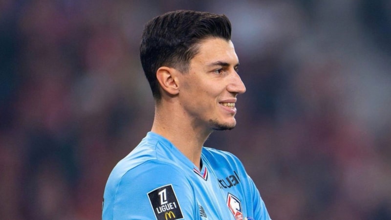 Berke Özer Avrupa'da yine penaltı kurtardı