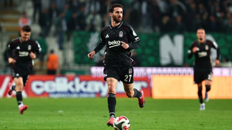 Beşiktaş'tan sakatlık açıklaması: Rafa Silva...