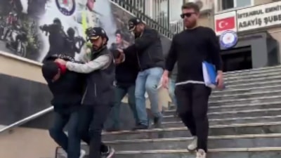 Beylikdüzü'nde kendilerini polis olarak tanıtan şüpheliler, çifti 23 milyon lira dolandırdı