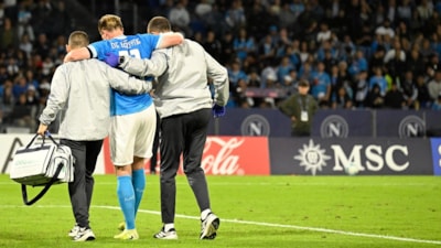 Napoli'nin yıldız ismi Kevin De Bruyne, attığı golün ardından sakatlandı