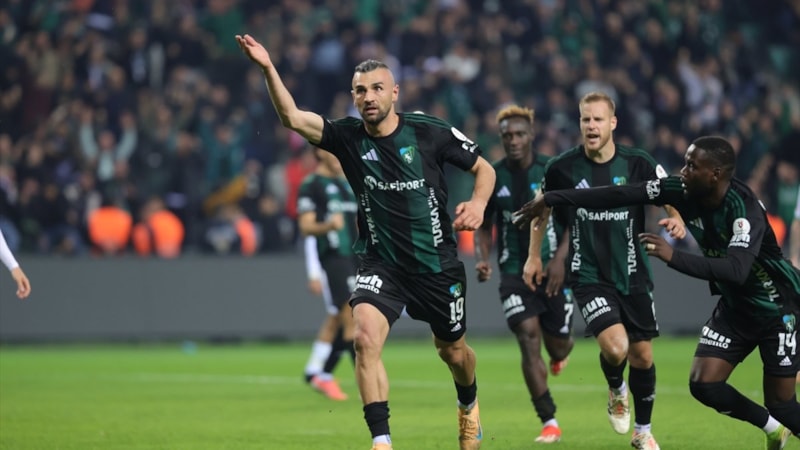 Kocaelispor art arda 3. galibiyetini aldı