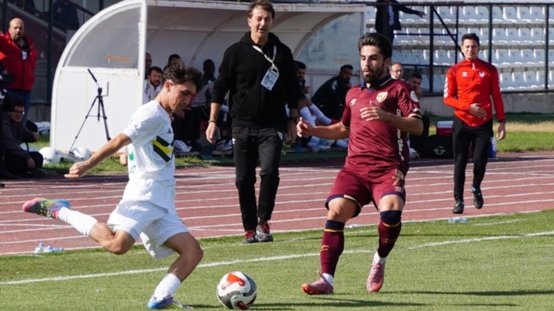 Bandırmaspor - Esenler Erokspor maçında gol sesi çıkmadı