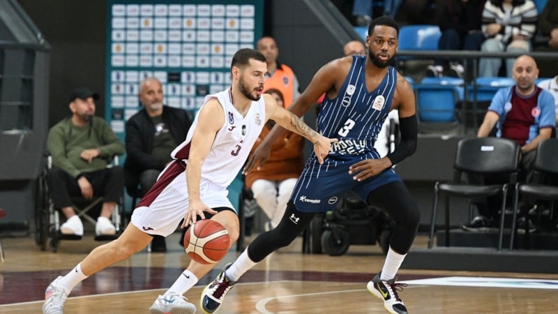 Anadolu Efes, Trabzonspor karşısında kazandı